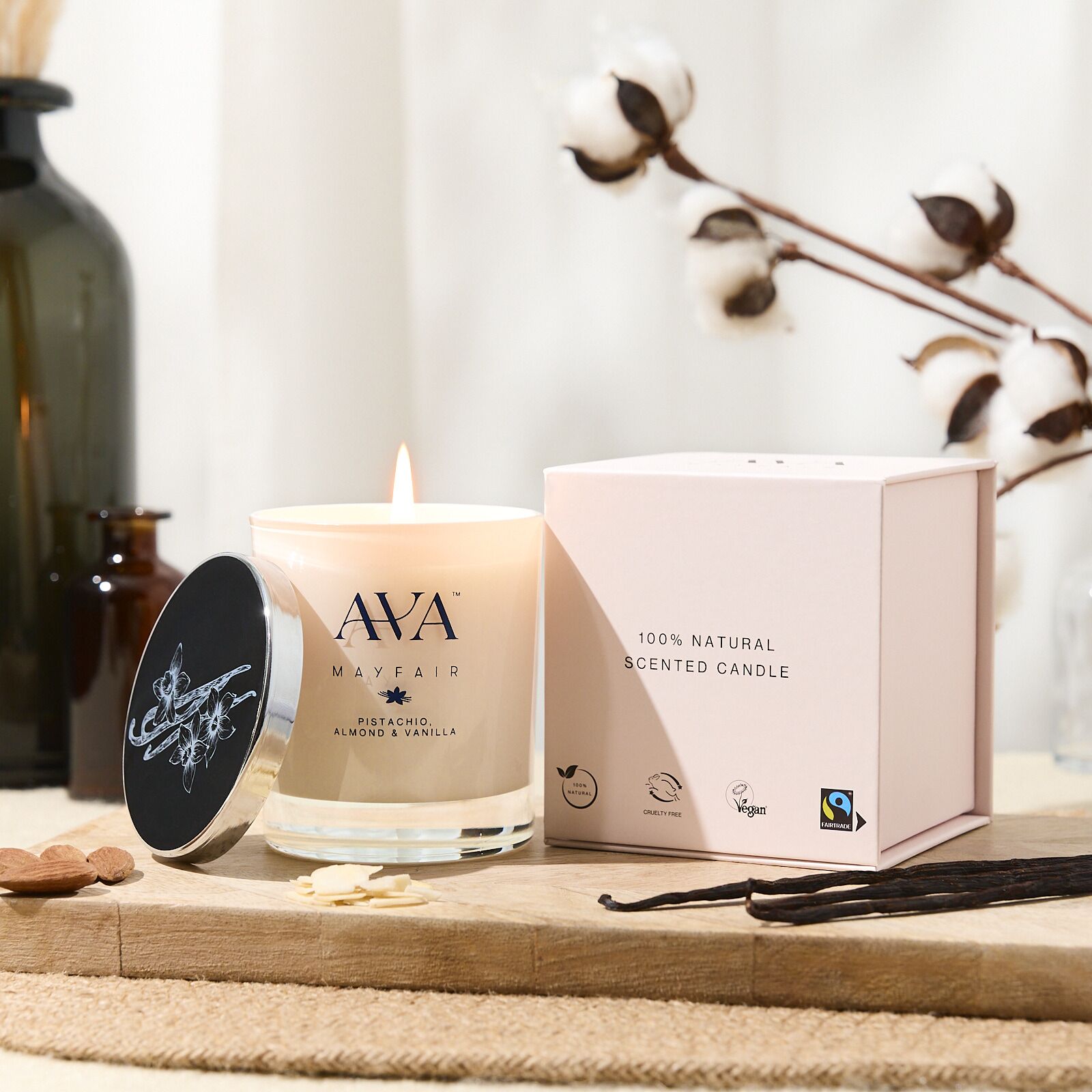 MF-LUXCANDLE25_1_Web Ava Mayfair Pistachio, Almond & Vanilla Candle