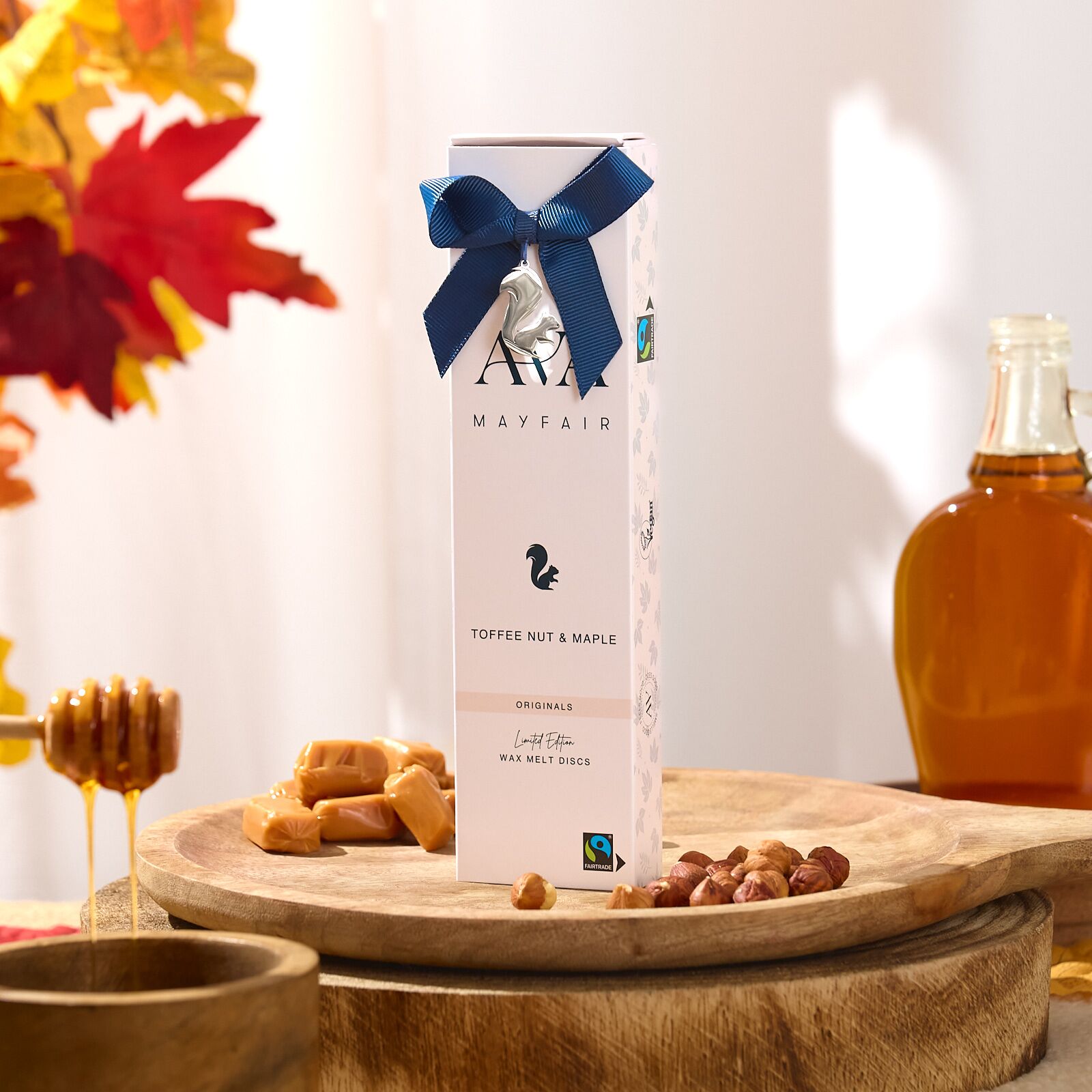 DISCBOX70_1_Web Ava Mayfair Toffee Nut & Maple Wax Melt Disc Box