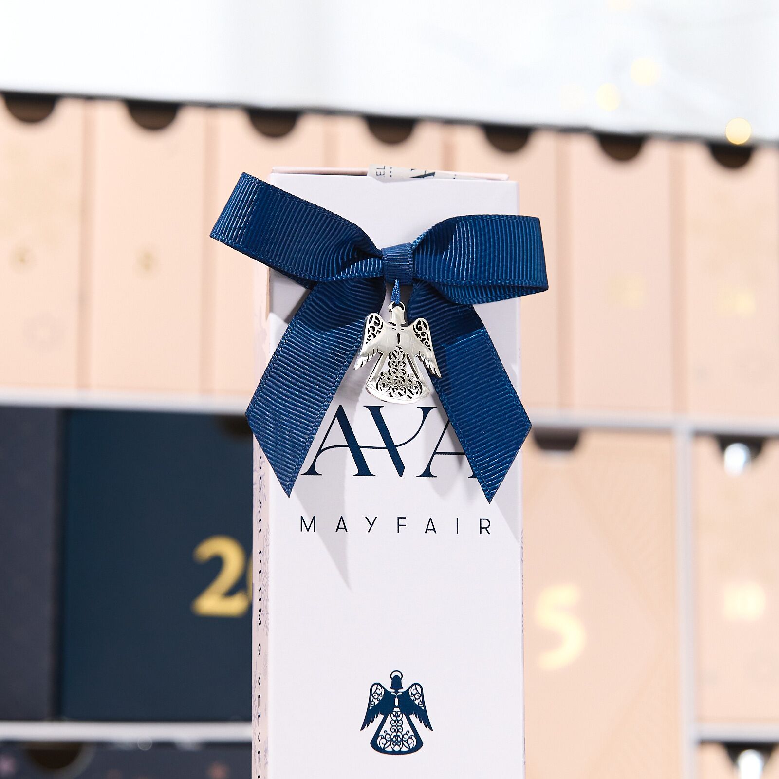 ADVCAL-BOX2025_10_Web