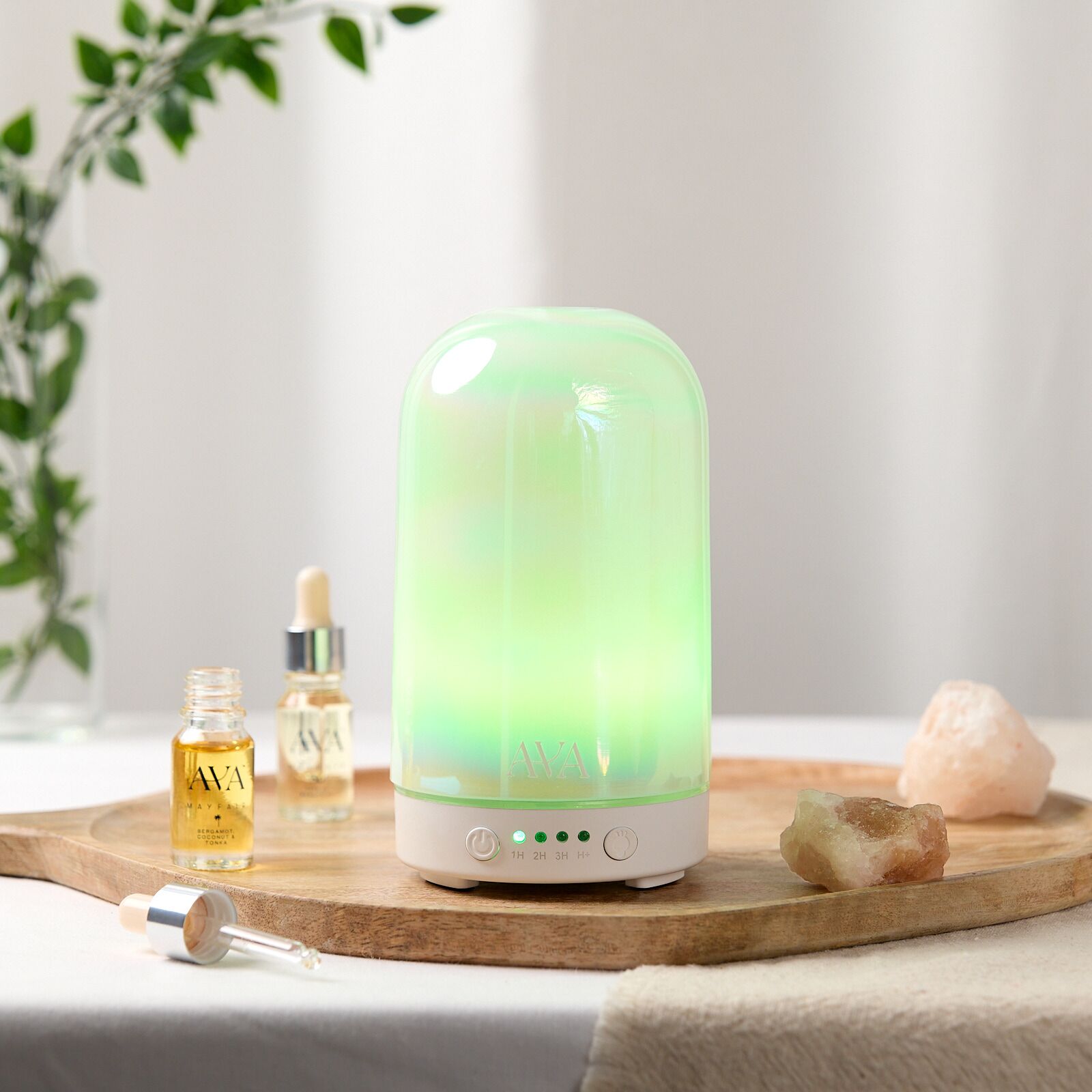 AvaPearlDiffCover_10_WEB